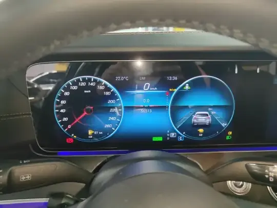 Mercedes-Benz E-Class New Energy 2023 (56500 км)