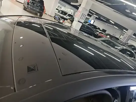 Mercedes-Benz E-Class 2023 (32599 км)