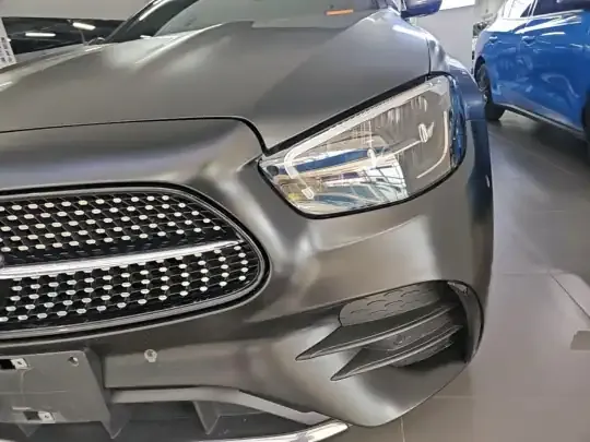 Mercedes-Benz E-Class 2023 (32599 км)