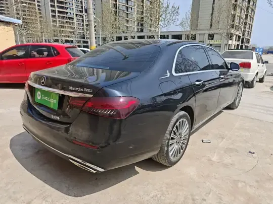 Mercedes-Benz E-Class 2023 (51400 км)