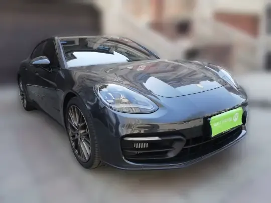 Porsche Panamera 2023 (16600 км)