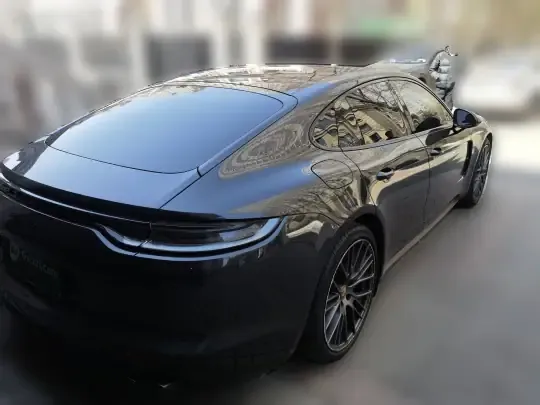 Porsche Panamera 2023 (16600 км)