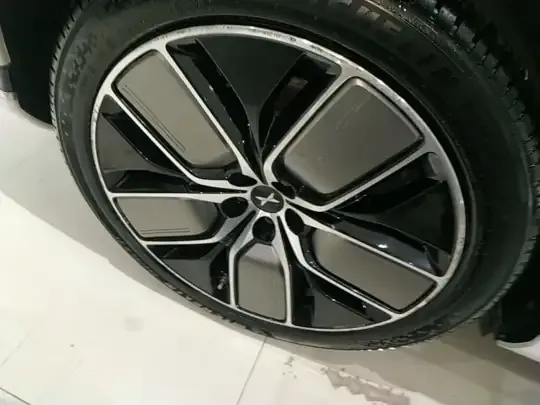XPeng G9 2022 (104700 км)