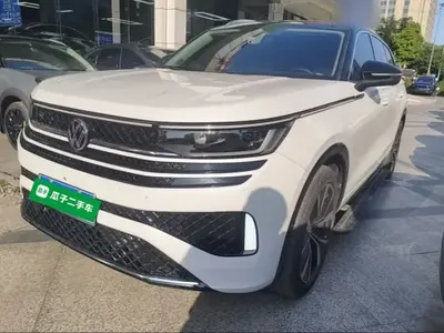 Volkswagen Tavendor 2023 (32800 км)