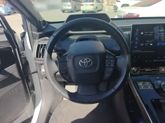 Toyota GAC bZ4X 2022 (20500 км)