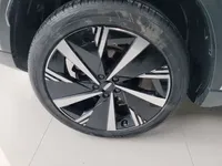 Geely Auto FX11 2023 (35400 км)