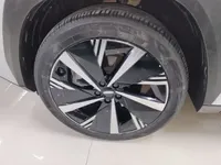 Geely Auto FX11 2023 (35400 км)