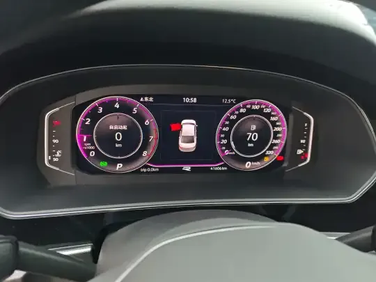 Volkswagen Passat 2023 (41600 км)