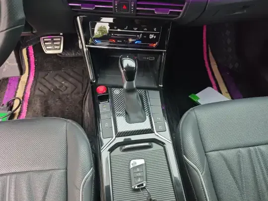 Volkswagen Passat 2023 (41600 км)