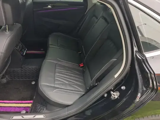 Volkswagen Passat 2023 (41600 км)