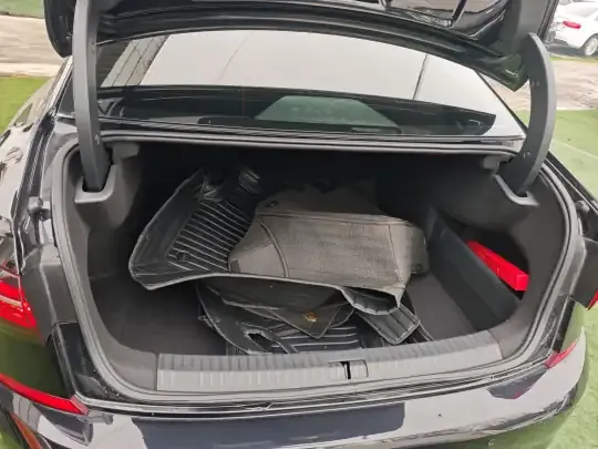 Volkswagen Passat 2023 (41600 км)
