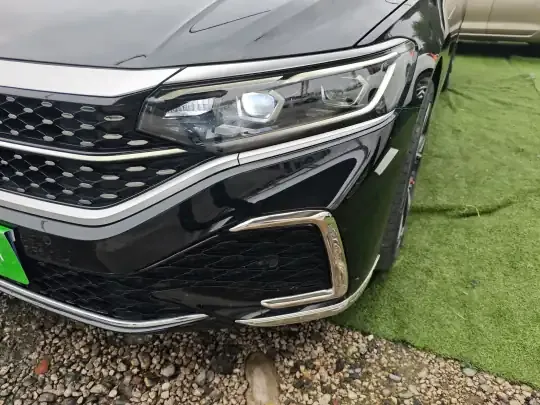Volkswagen Passat 2023 (41600 км)