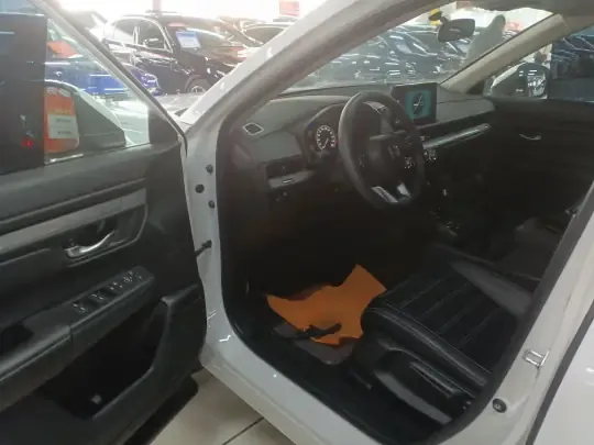 Honda CR-V 2023 (10800 км)