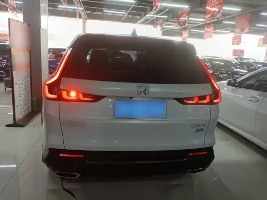 Honda CR-V 2023 (10800 км)