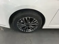 Dongfeng Aeolus Yixuan MAX 2023 (8300 км)