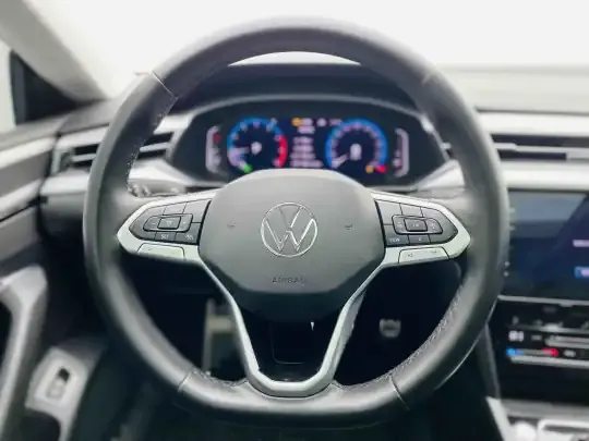 Volkswagen FAW-Volkswagen CC 2023 (41000 км)