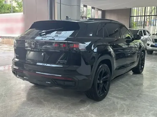 Volkswagen Teramont X 2023 (55200 км)