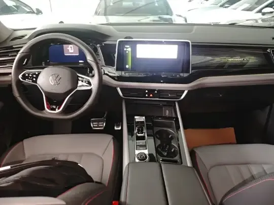 Volkswagen Teramont X 2023 (55200 км)