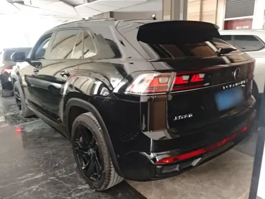 Volkswagen Teramont X 2023 (55200 км)