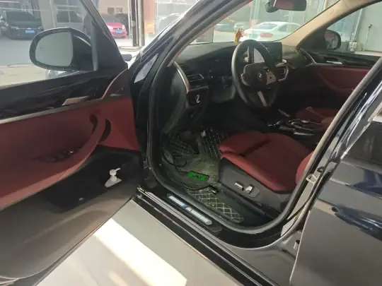 BMW iX3 2022 (17800 км)