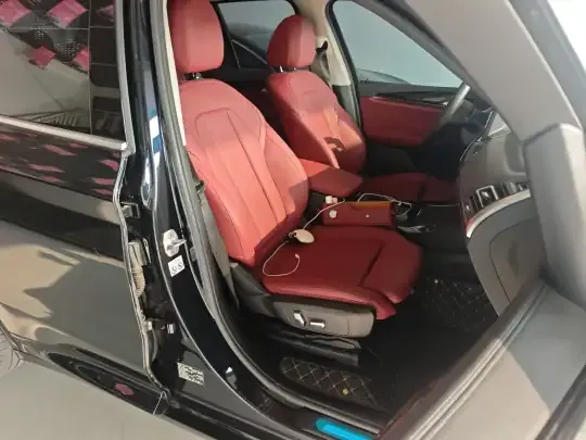 BMW iX3 2022 (17800 км)