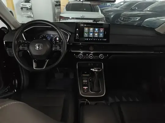 Honda CR-V 2023 (27100 км)