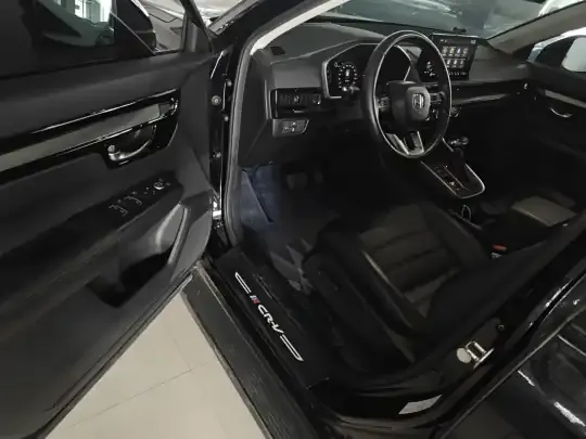 Honda CR-V 2023 (27100 км)