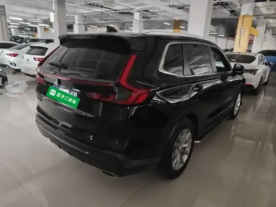 Honda CR-V 2023 (27100 км)