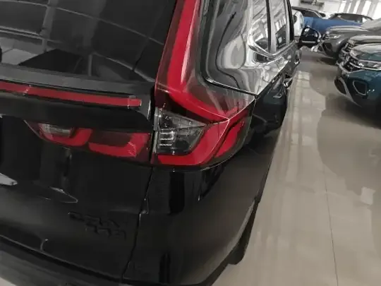 Honda CR-V 2023 (27100 км)