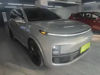 Li Auto L8 2023 (83800 км)