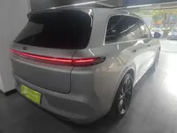 Li Auto L8 2023 (83800 км)