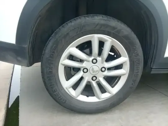 Wuling Alvez 2022 (42900 км)