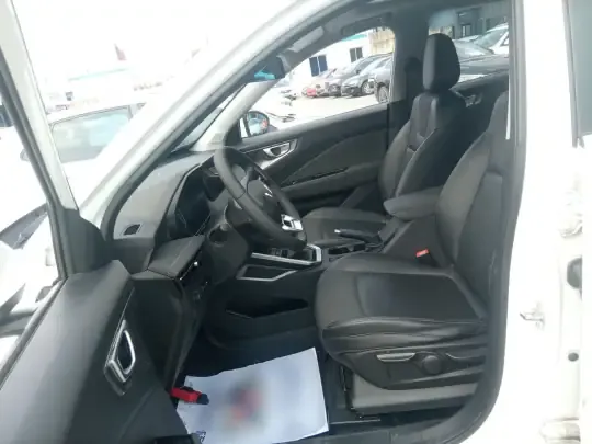 Wuling Alvez 2022 (42900 км)