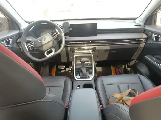 Wuling Alvez 2022 (9800 км)