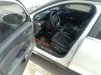 Wuling Alvez 2022 (9800 км)