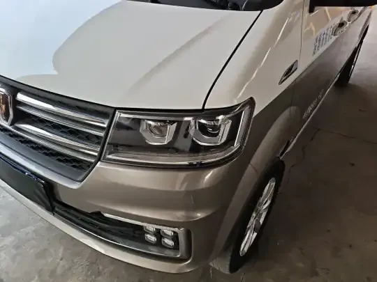 Jinbei New Hiace S 2022 (48800 км)