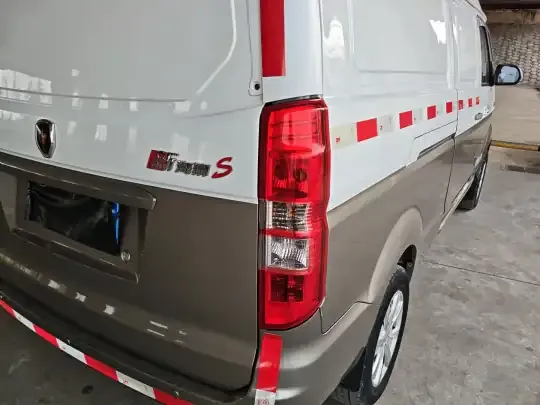 Jinbei New Hiace S 2022 (48800 км)