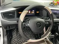 Volkswagen Polo 2023 (24600 км)