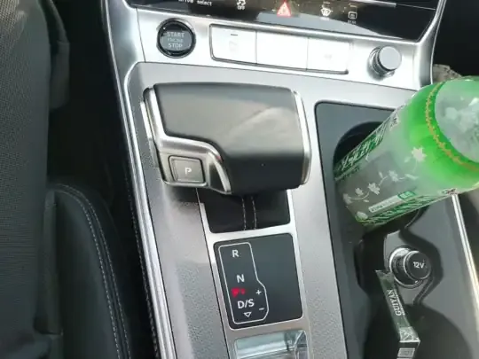 Audi A6 2023 (17100 км)