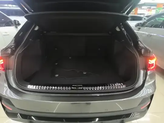 Audi Q3 Sportback 2023 (7100 км)