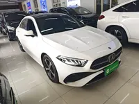 Mercedes-Benz A-Class 2023 (15300 км)