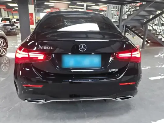 Mercedes-Benz A-Class 2023 (30099 км)