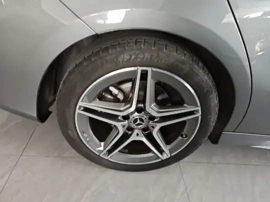 Mercedes-Benz CLA 2023 (12200 км)