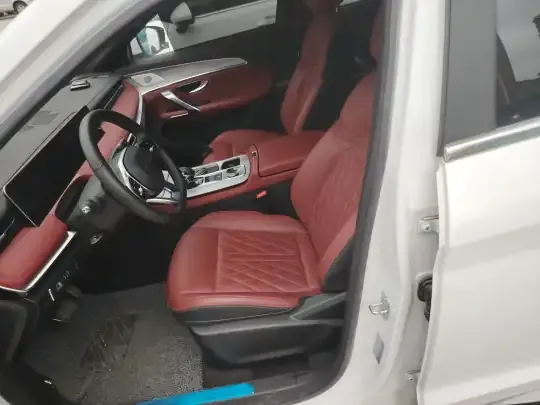 JETOUR X70 PLUS 2023 (5600 км)