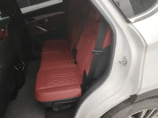 JETOUR X70 PLUS 2023 (5600 км)