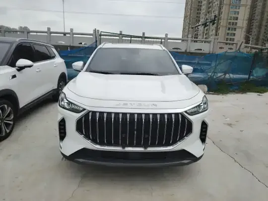 JETOUR X70 PLUS 2023 (5600 км)