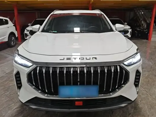 JETOUR X70 PLUS 2023 (29900 км)