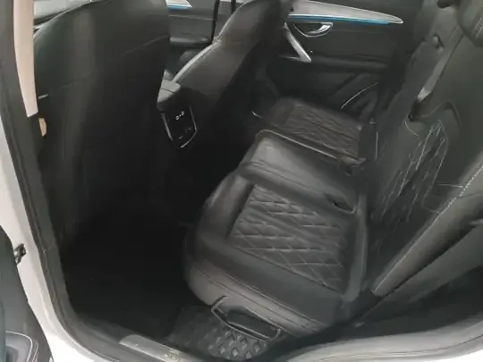 JETOUR X70 PLUS 2023 (29900 км)