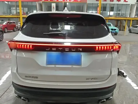 JETOUR X70 PLUS 2023 (29900 км)