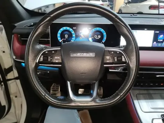 JETOUR X70 PLUS 2023 (57000 км)